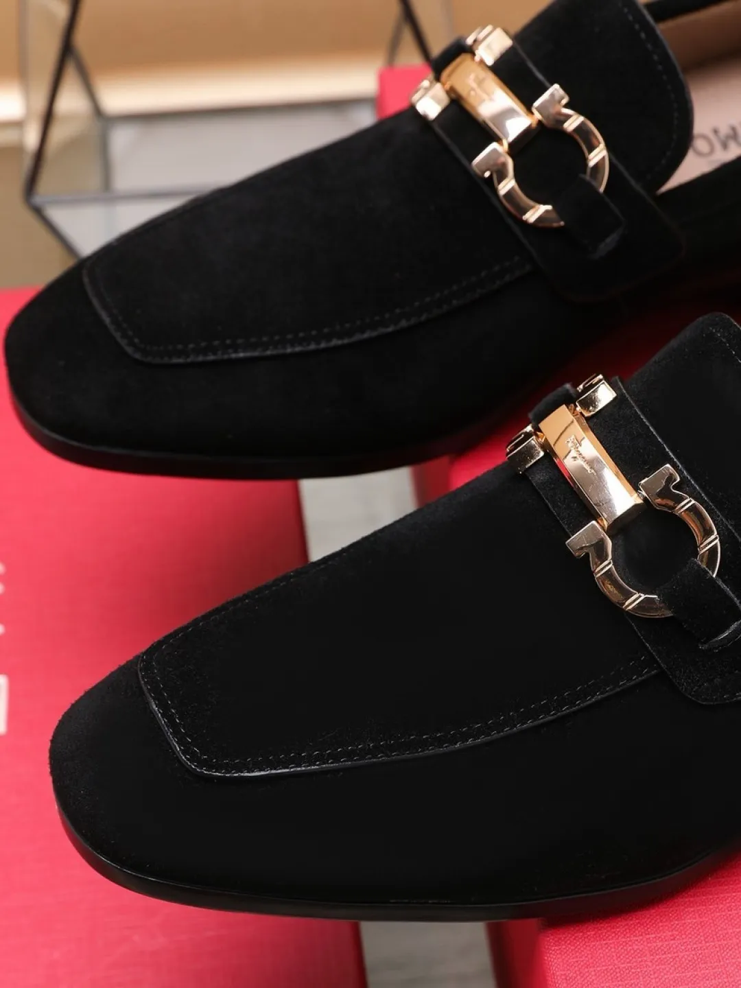 P620💰🔥《Ferragamo》👏Latest • High-end top brand luxury ~ purchasing agency, top quality ~. New fashionable business men's shoes🔜The uppers are made of original cashmere cowhide➕cowhide·lining, with fine workmanship. The original stylish and soft combination wear-resistant and non-slip outsole is light and comfortable on the feet. The real thing looks better in real life. Size: 38/45